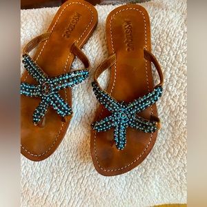 Mystique starfish sandals size 8